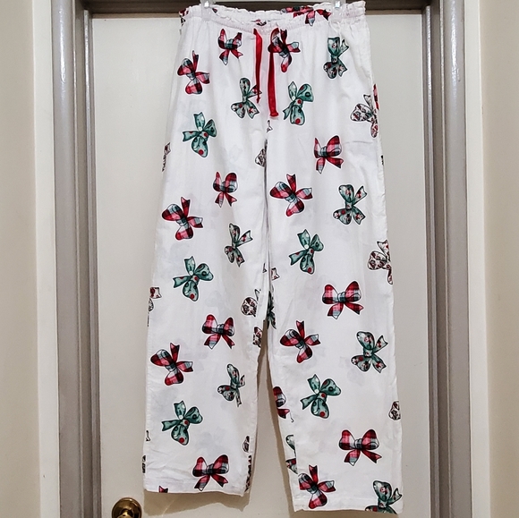 Disney Pajama Set - Picture 8 of 12